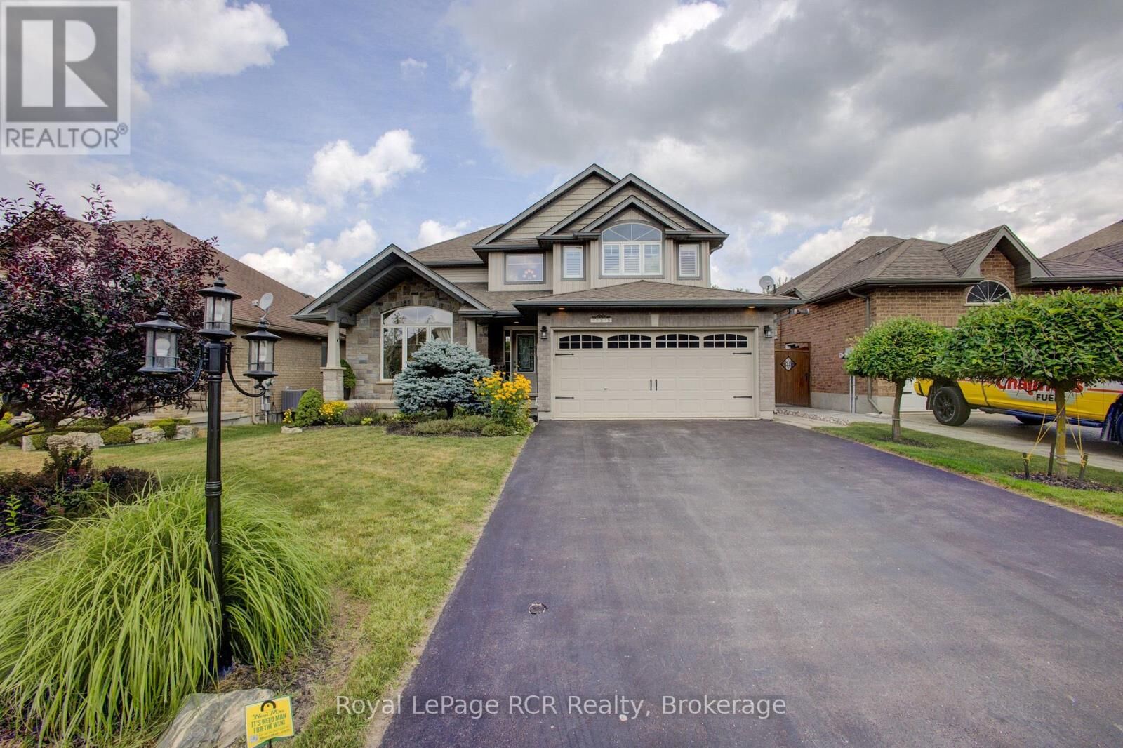 Property Photo: 237 Carrol Street ON N0G 1A0