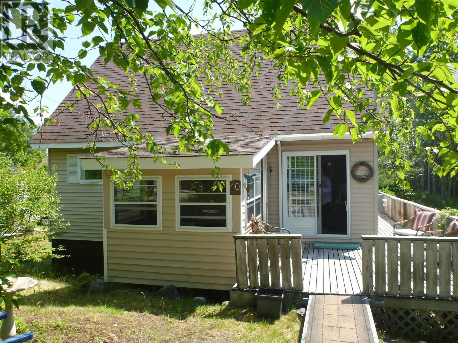 Property Photo:  40 Loop Road  NL A0C 1L0 