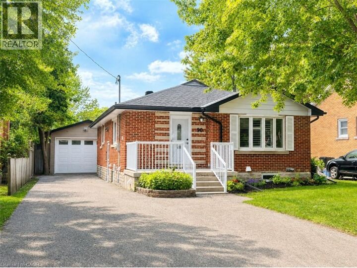 Property Photo:  90 Arlington Boulevard Bsmt  ON N2A 2G9 