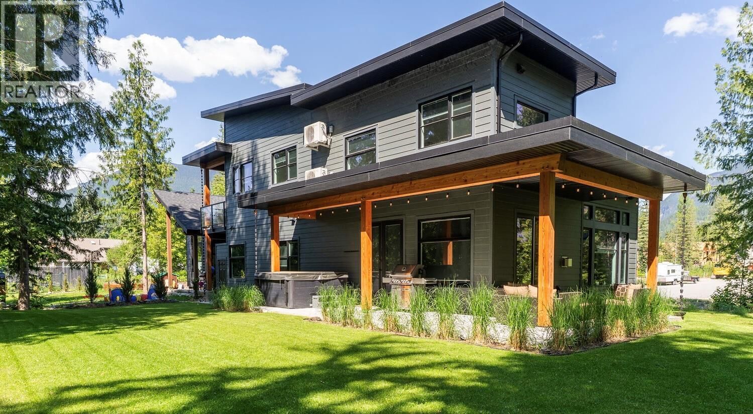 Property Photo: 1005 Williams Gate Lane BC V0E 2S1