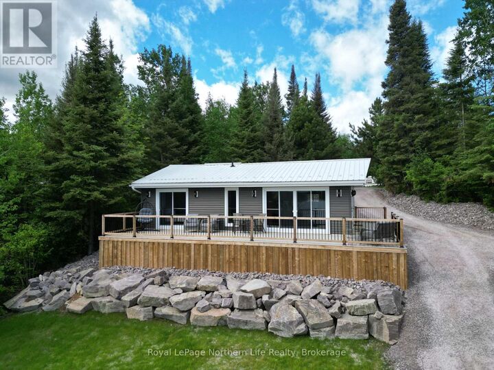 Property Photo: 93 Ontario Street ON P0J 1G0