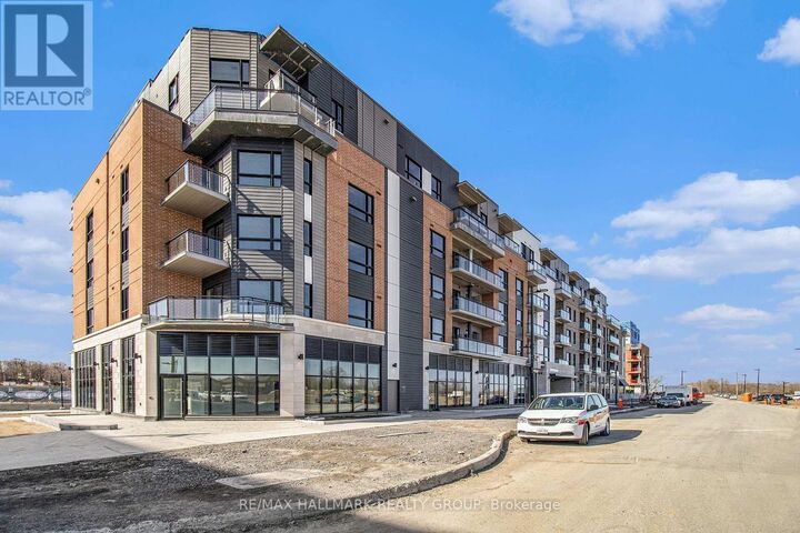 Property Photo: 1350 Hemlock Road 614 ON K1K 5C2