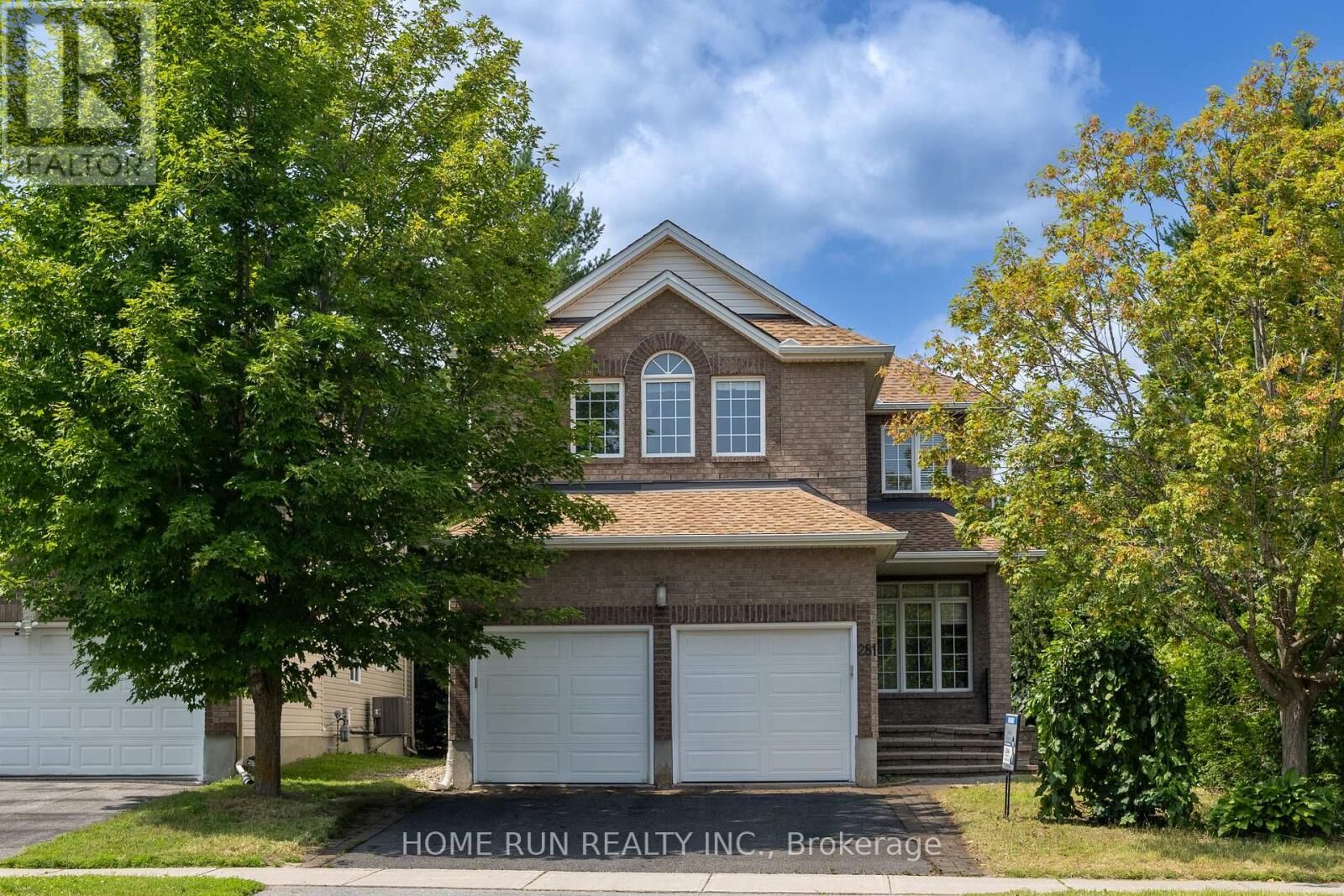 Property Photo:  281 Goldridge Drive  ON K2T 1H4 