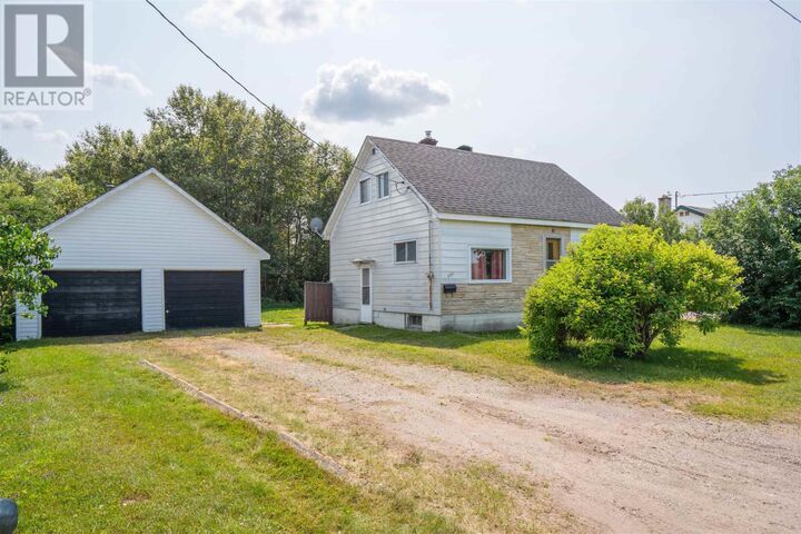 Property Photo:  191 Rossmore Rd  ON P6C 2Y7 