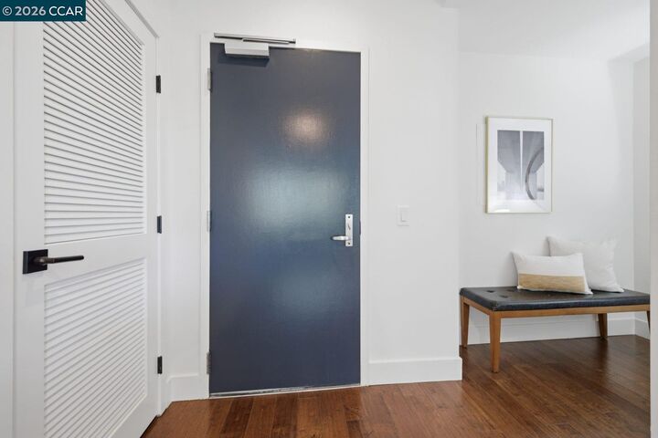 Property Photo:  438 W Grand Ave 418  CA 94612 