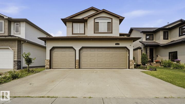 Property Photo: 6116 53 Avenue AB T4X 1V6