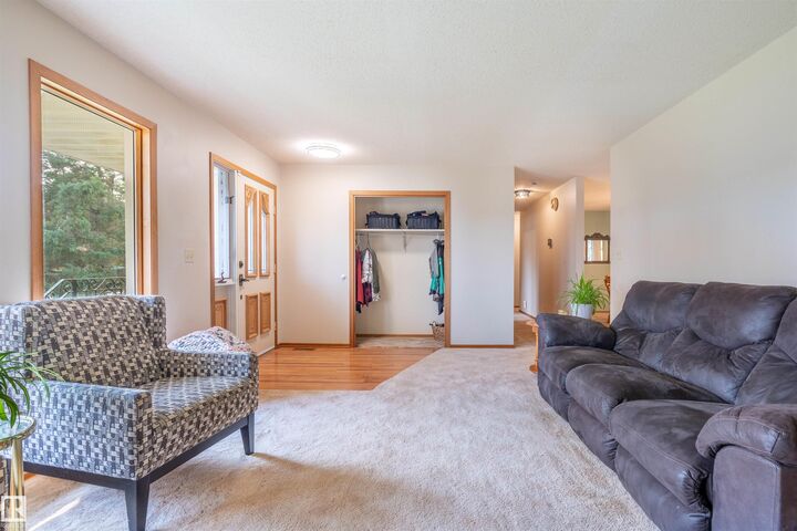 Property Photo: 5825 52 Street AB T9A 2W5