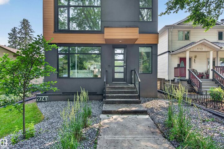 Property Photo:  9741 90 Avenue NW  AB T6E 2S8 