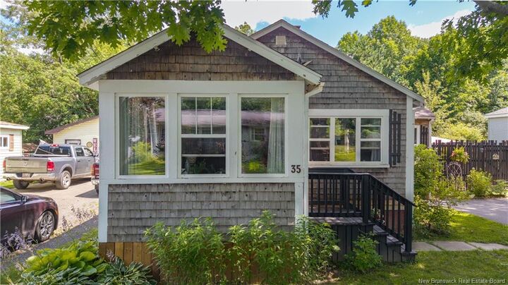 Property Photo:  35 Hill Street  NB E3L 1N6 