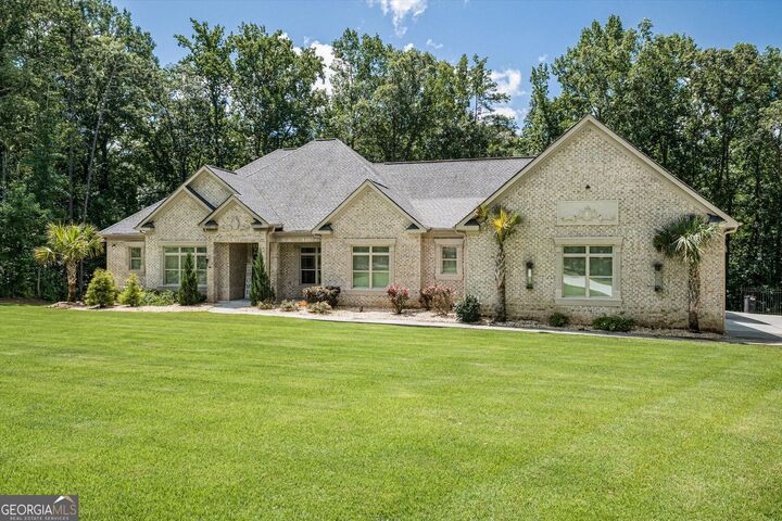 Property Photo:  115 Browning Court  GA 30214 