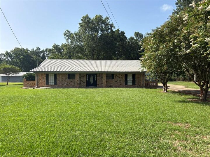 Property Photo: 4878 114 Highway LA 71350