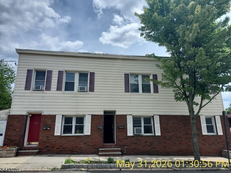 Property Photo:  301 Copeland Ave 1  NJ 07071 