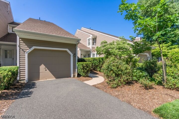 Property Photo: 7 Dorset Ln NJ 07921