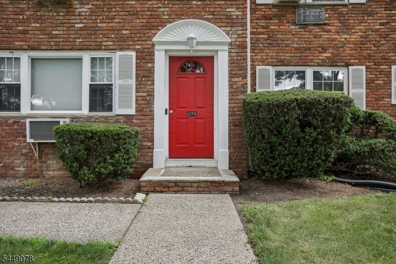 Property Photo:  1279 Valley Rd  NJ 07470 