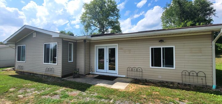 Property Photo: 33 Dillon Ln Lane WV 25951