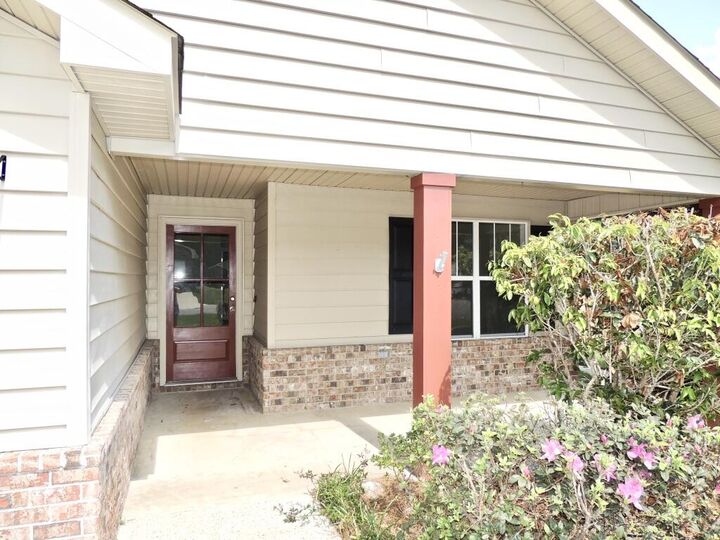 Property Photo:  2 Ansley  MS 39402 