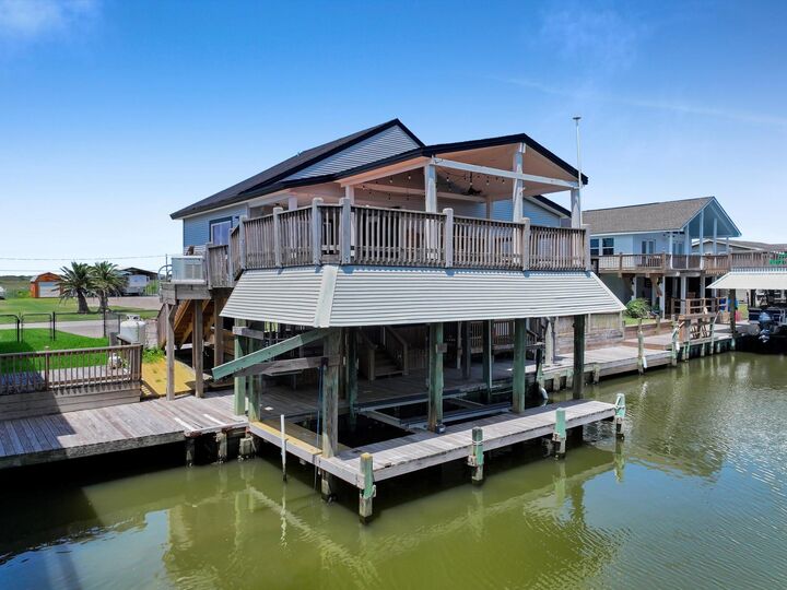 Property Photo: 1208 Boyt Road TX 77650