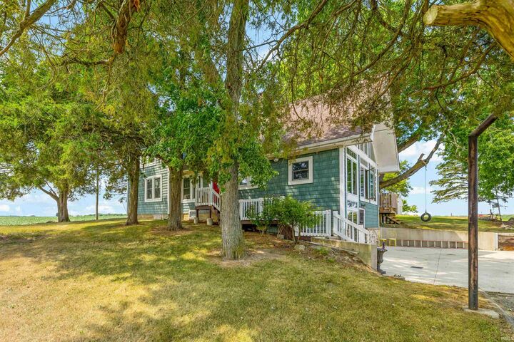 Property Photo:  3321 County Road 10 Road  IN 46793 
