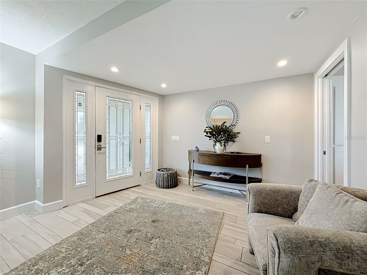 Property Photo: 6351 3rd Palm Point FL 33706