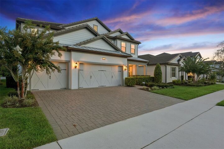 Property Photo:  7606 Wandering Way  FL 32836 