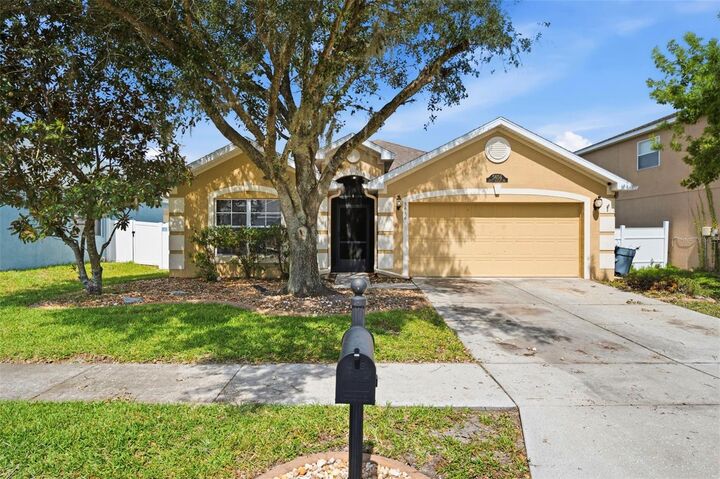 Property Photo:  5656 Sweet William Terrace  FL 34639 