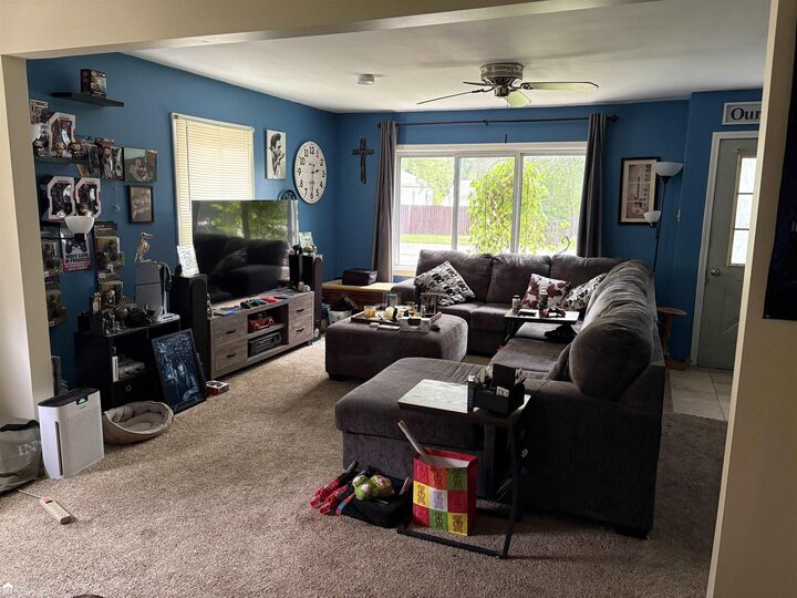 Property Photo:  2816 Wisner Street  MI 48329-2889 