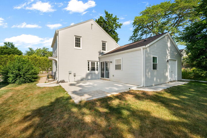 Property Photo:  5818 Currant Ln  WI 53219 