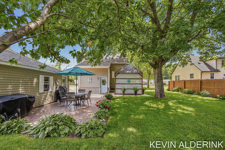 Property Photo: 136 S Fairview Road MI 49464