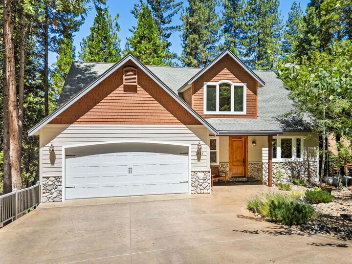 Property Photo:  2838 Pine Knoll Drive  CA 95223 