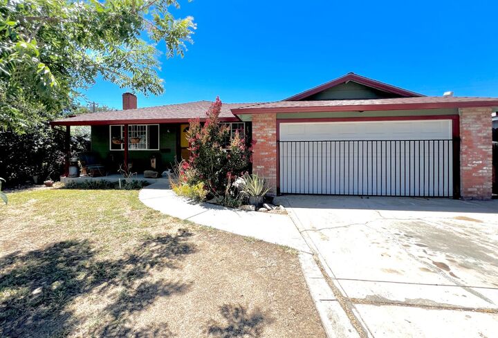Property Photo:  1612 6th  CA 95695 