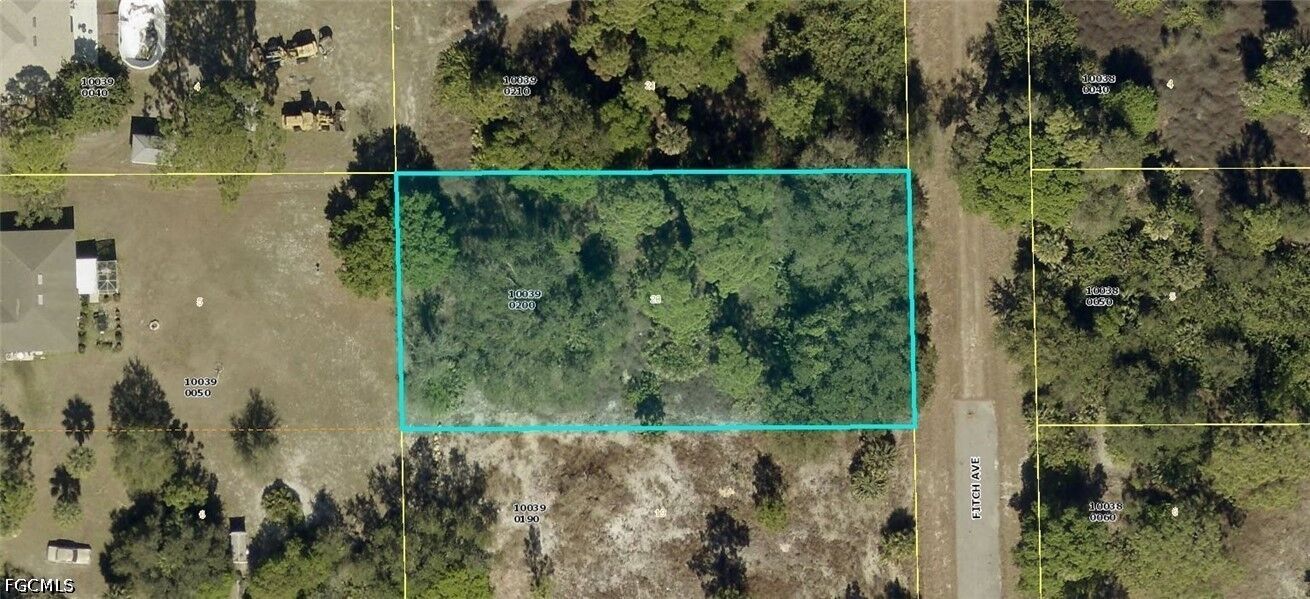 Property Photo: 715 Fitch Avenue FL 33972