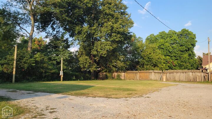 Property Photo:  233 Allis  AR 72401 