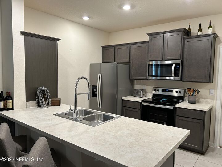 Property Photo:  75510 Harvester Street  FL 32097 