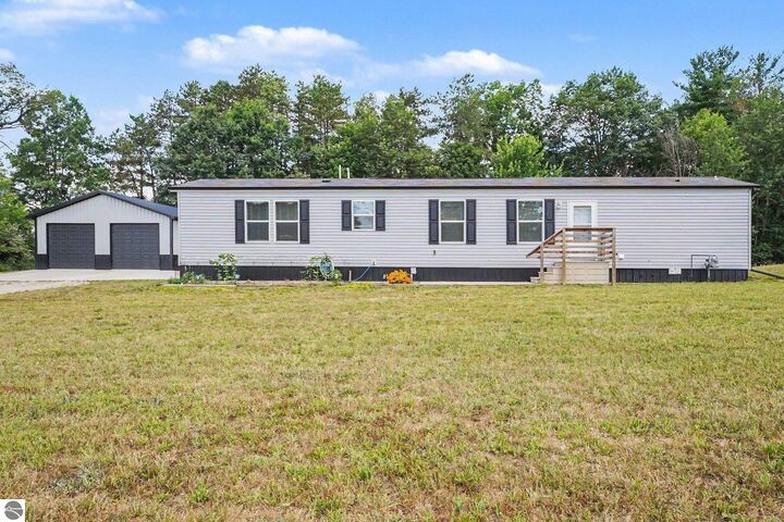 Property Photo: 8985 S Fordyce Road MI 48858