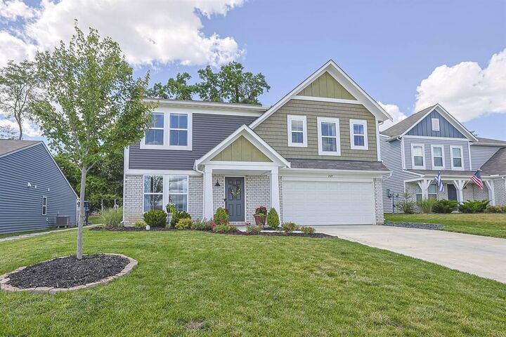 Property Photo: 1327 Meadowcrest Circle KY 41051