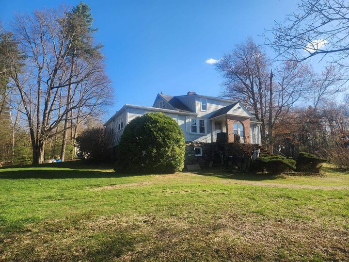 Property Photo:  115 Hovey Road  NH 03053 