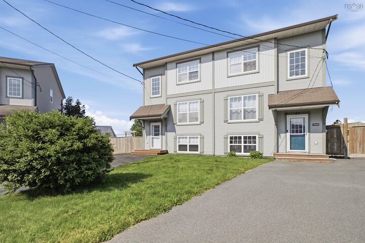 Property Photo: 49 Delcraft Court NS B3G 0B2