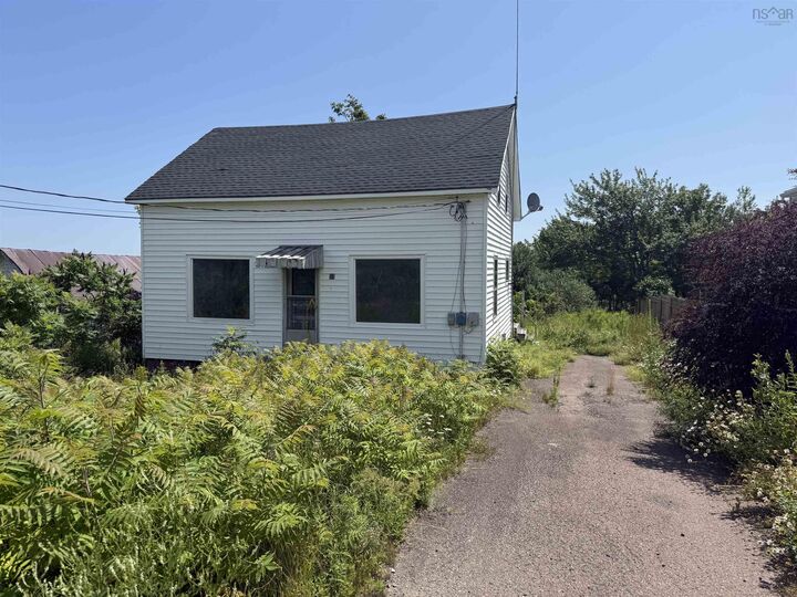 33 South Street — photo 1