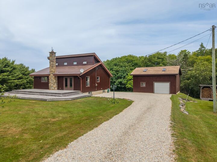 121 Mill Road — photo 1