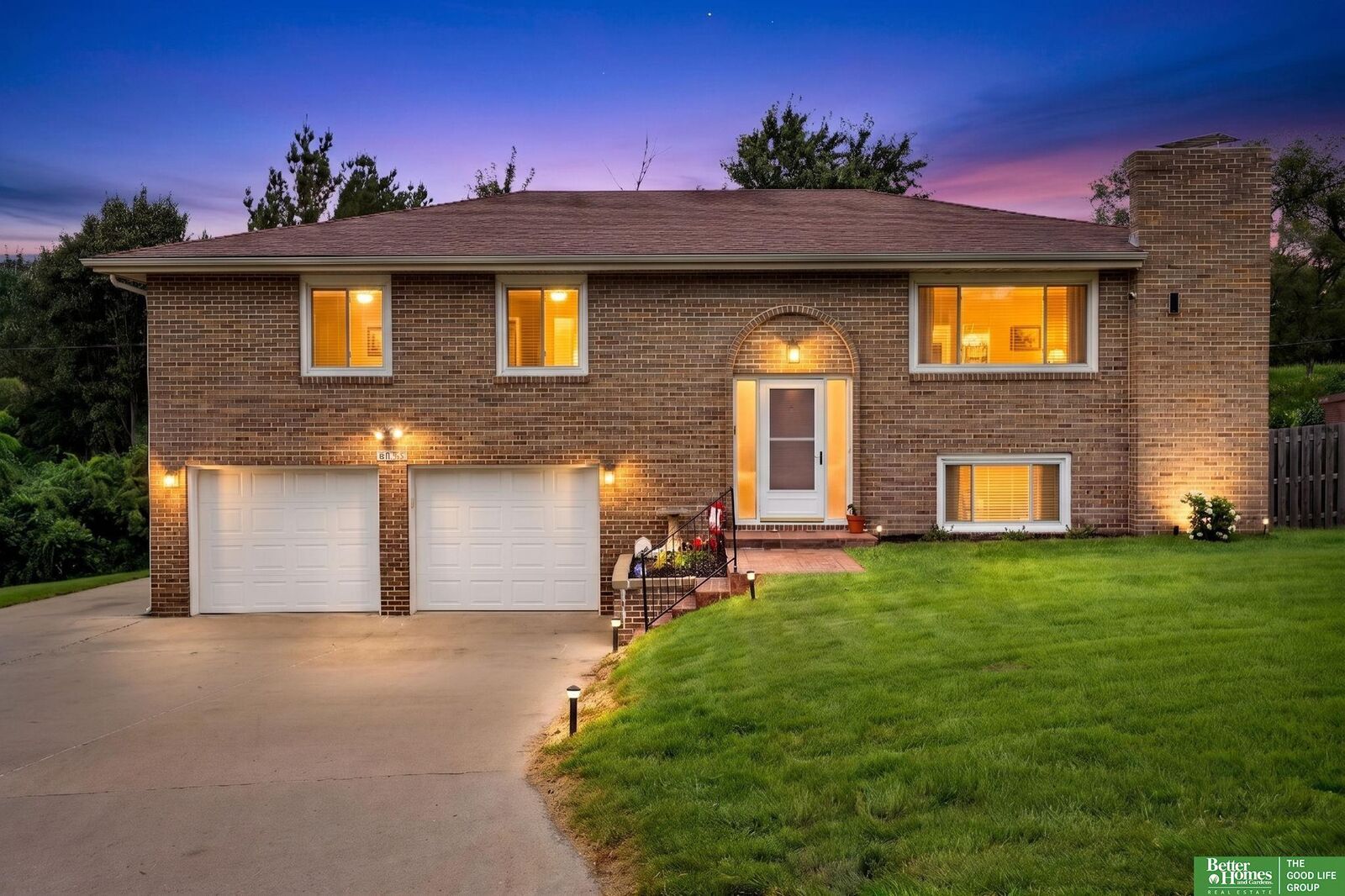 Property Photo:  2610 N 138 Street  NE 68164 