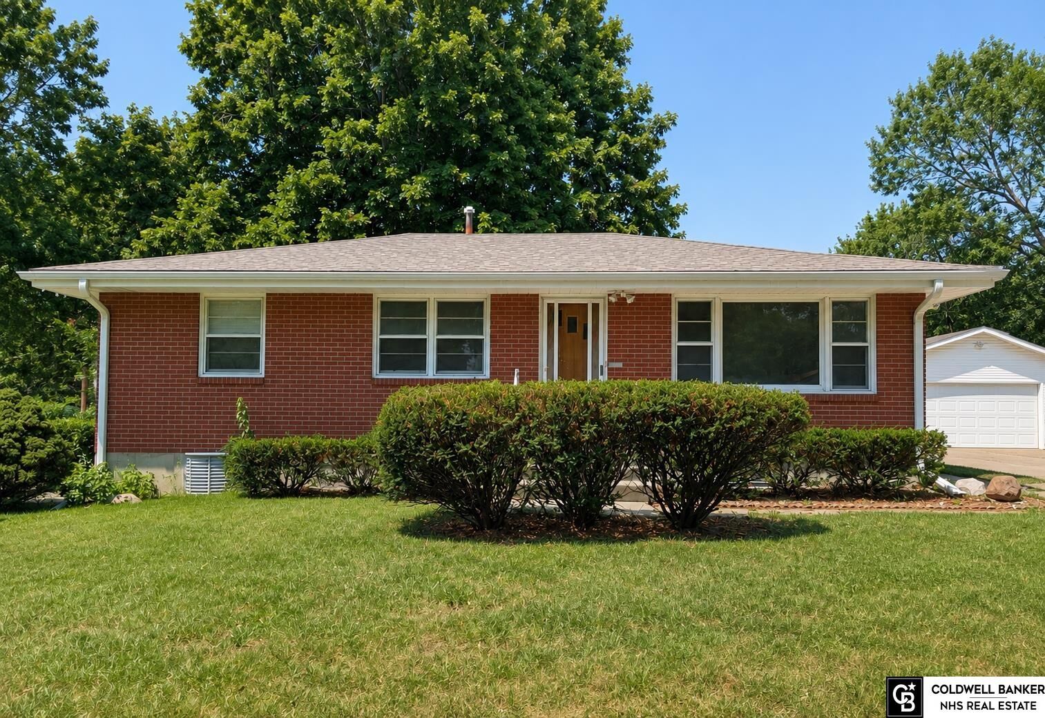 Property Photo:  3931 N 14th Street  NE 68521 