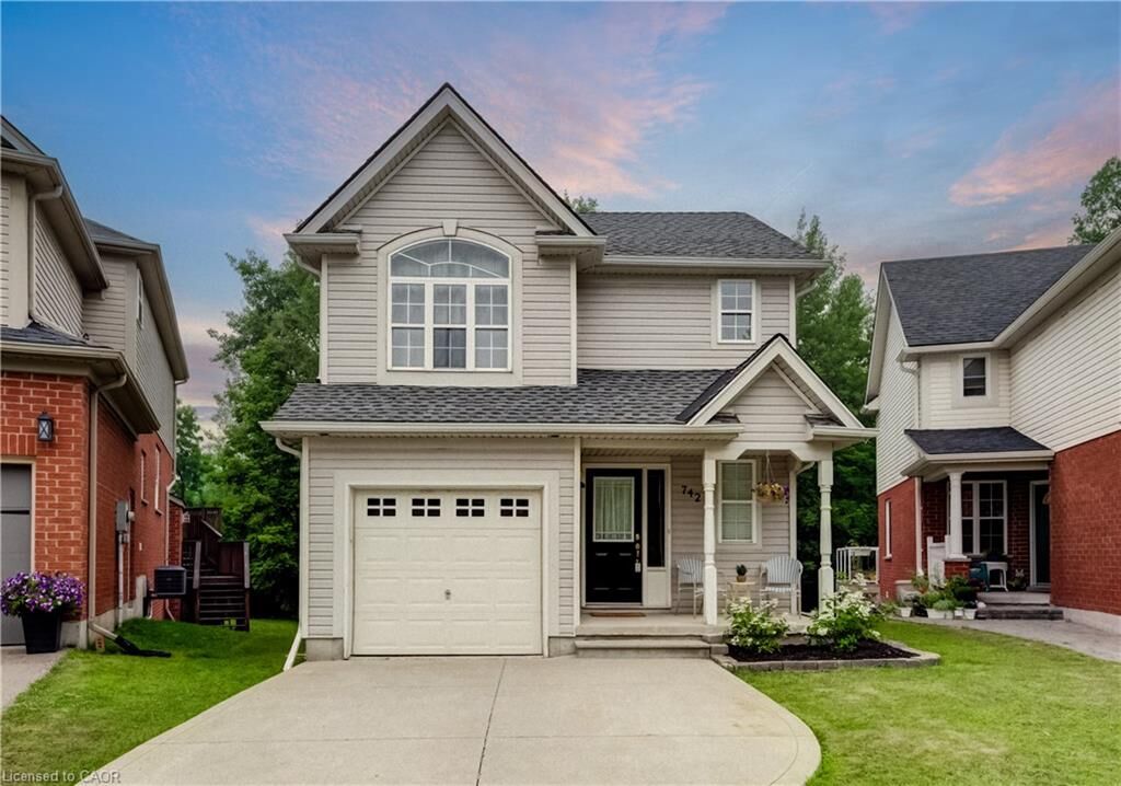 Property Photo:  742 Brookmill Place  ON N2V 2P1 