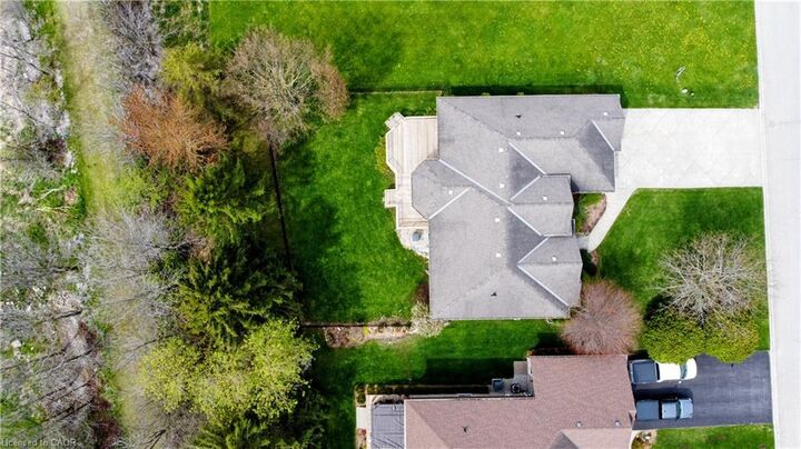 Property Photo:  380 Bell Street  ON N0G 2P0 