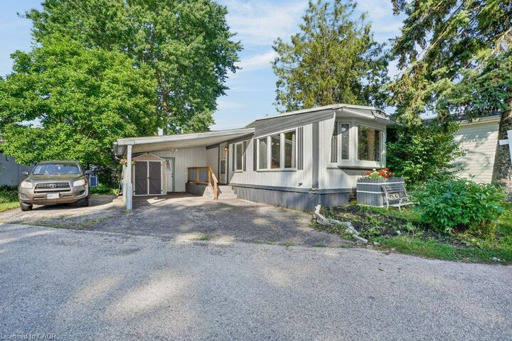 129 Scott Street — photo 1