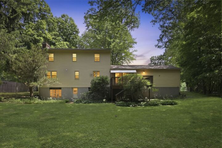 Property Photo:  907 Main St  MA 01095 