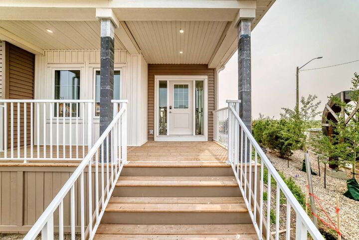 Property Photo: 186 Lanark Gate SE AB T4A 3R7