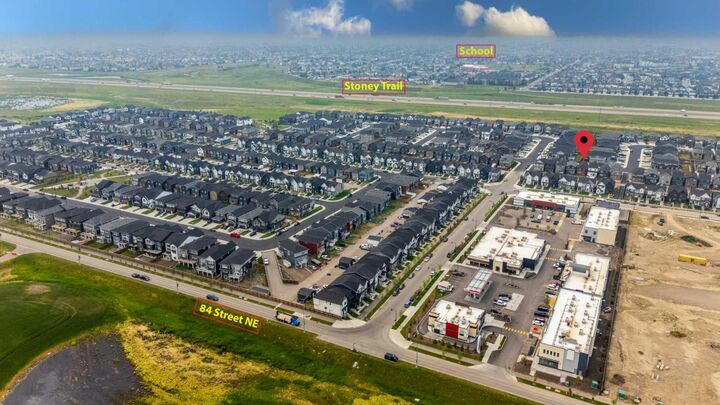Property Photo:  328 Homestead Grove NE  AB T3J 5R6 