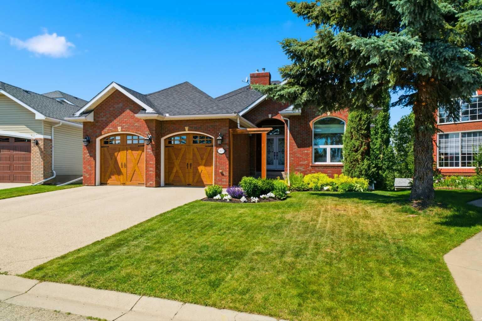 Property Photo: 167 Valley Ridge Green NW AB T3B 5L6