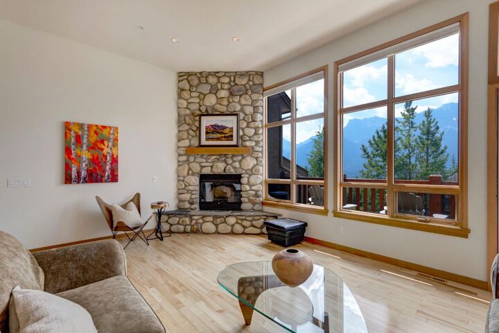 Property Photo:  300 Eagle Terrace Road 25  AB T1W 3E5 