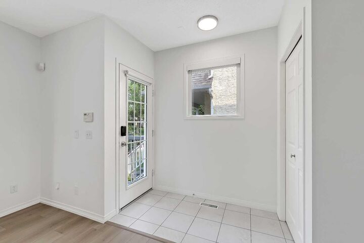 Property Photo: 2622 24A Street SW AB T3E 1W3